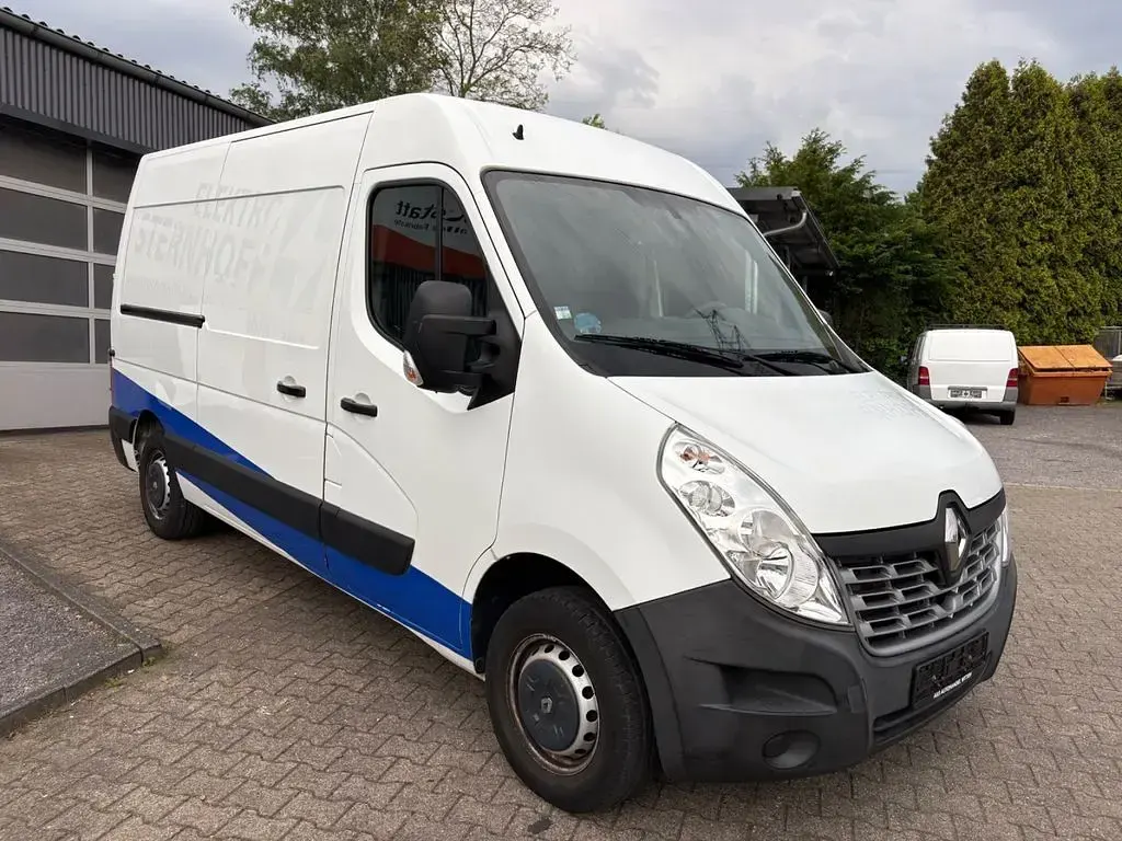 Gebraucht Renault Master 131 PS (96 kW) 2017 Weiß Van