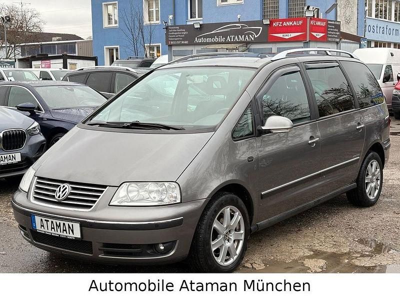Grau Gebraucht 2008 VW Sharan Van / Kleinbus | 2.900 € (Guter Preis) - Bild 1/4