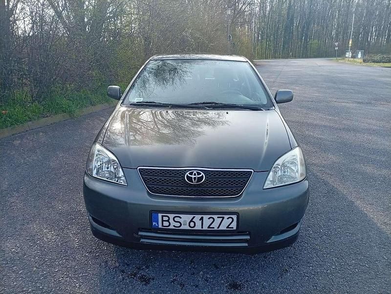 Gebraucht Toyota Corolla Sol 90 PS (66 kW) 2002 Grau Limousine