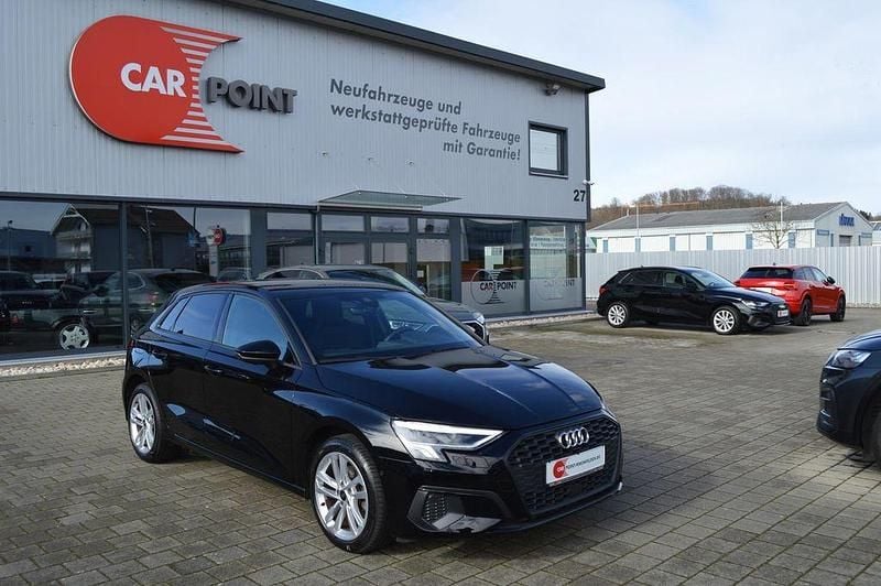 Gebraucht Audi A3 Ambiente 150 PS (110 kW) 2023 Brillantschwarz Limousine