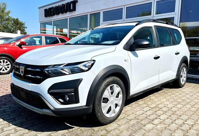 Gebraucht Dacia Jogger 101 PS (74 kW) 2022 Gletscherweiss Van / Kleinbus