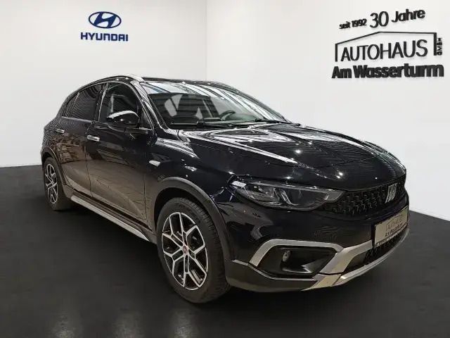 Gebraucht Fiat Tipo Cross 99 PS (72 kW) 2021 Schwarz Kleinwagen
