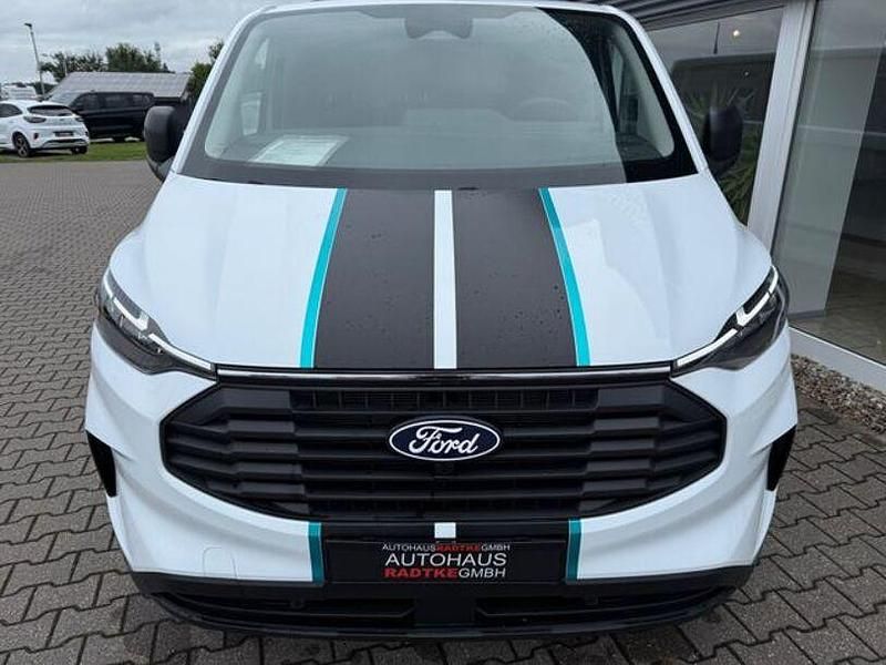Gebraucht Ford Transit Custom 136 PS (100 kW) 2024 Weiß Van / Kleinbus