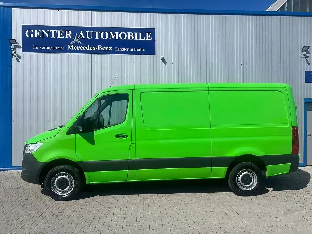 Gebraucht Mercedes Sprinter 170 PS (125 kW) 2021 Gelbgrün Van
