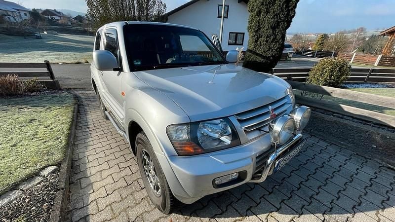 Silber Gebraucht 2002 Mitsubishi Pajero SUV | 8.500 € (Guter Preis) - Bild 1/4