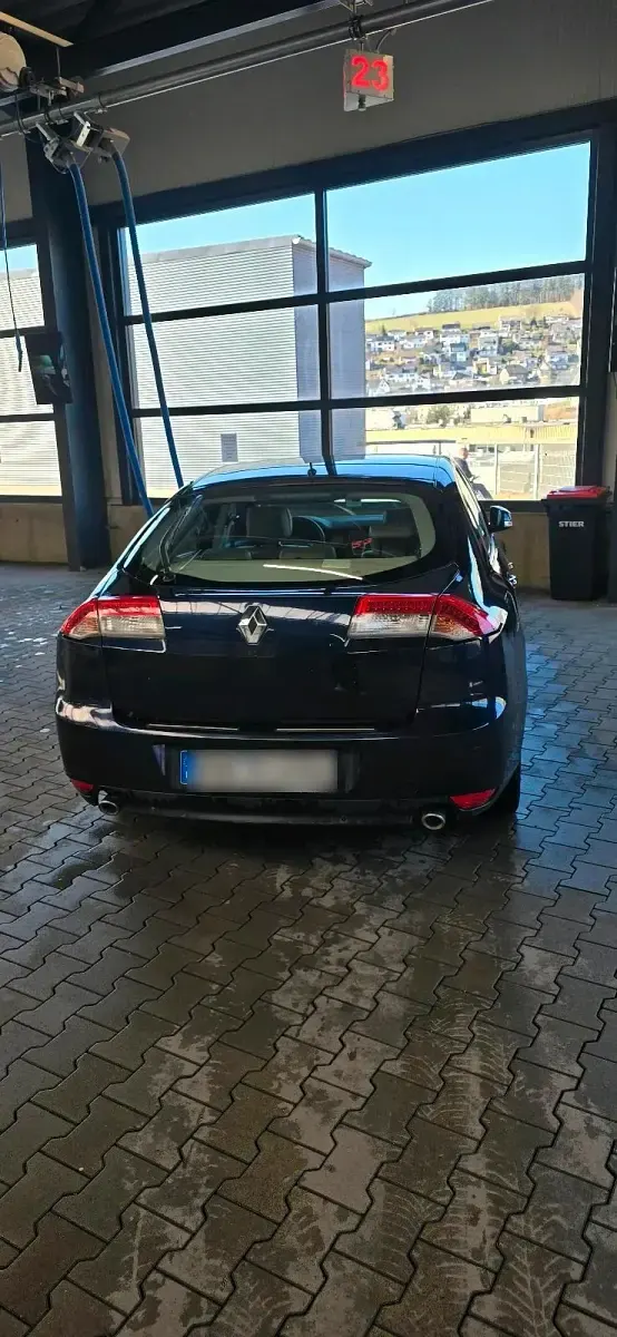 Gebraucht Renault Laguna III 180 PS (132 kW) 2008 Blau Limousine