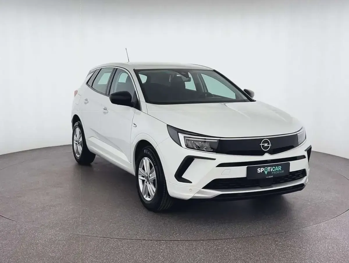 Gebraucht Opel Grandland X Enjoy 131 PS (96 kW) 2024 Weiß SUV