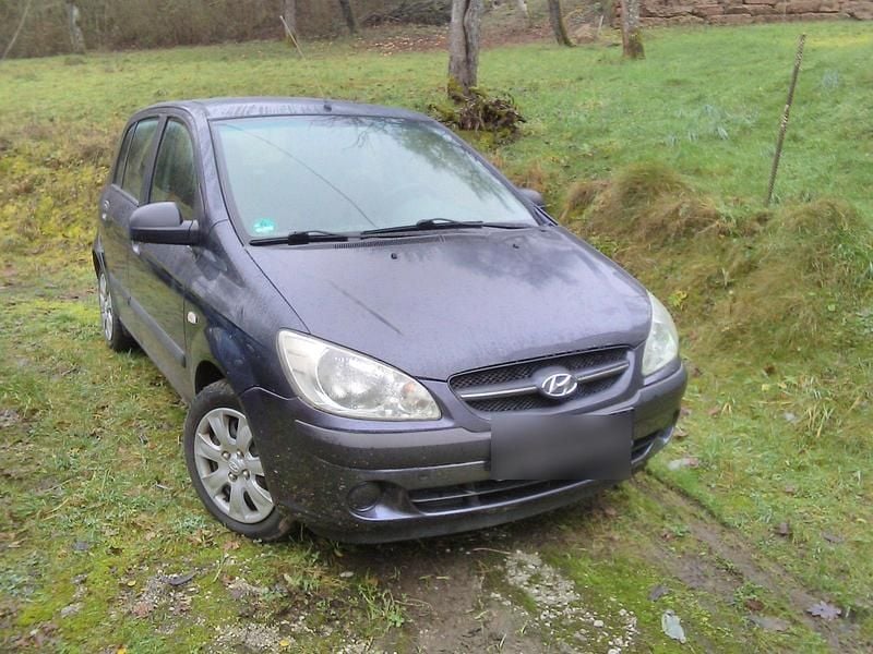Gebraucht Hyundai Getz 71 PS (52 kW) 2008 Blau Kleinwagen