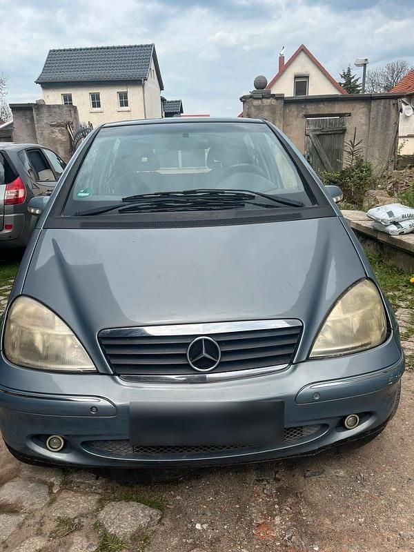 Gebraucht Mercedes A190 120 PS (88 kW) 2003 Blau Kleinwagen