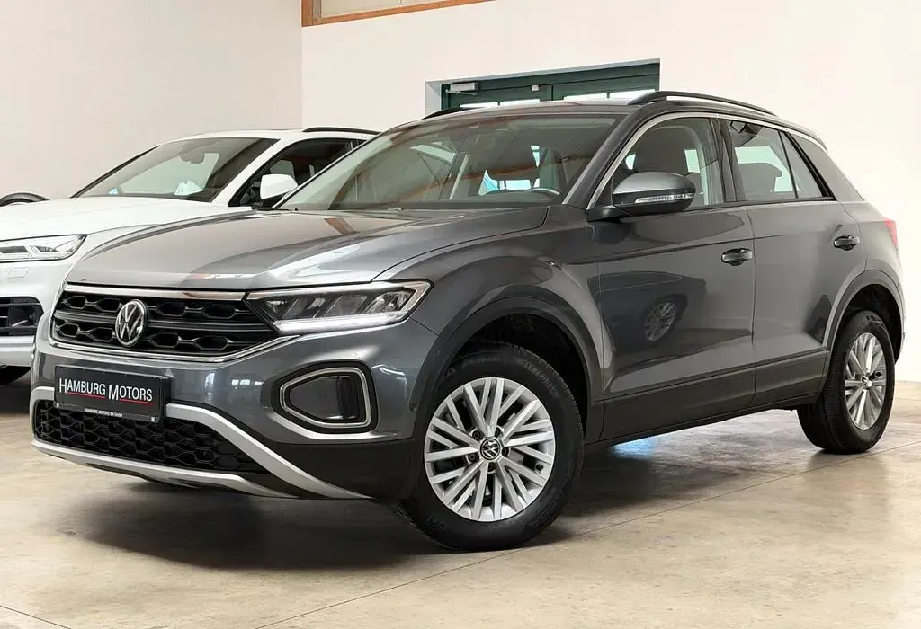 Gebraucht VW T-Roc Life 150 PS (110 kW) 2023 Grau SUV