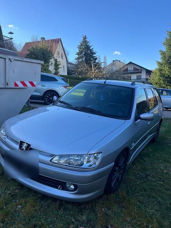 Gebraucht Peugeot 306 98 PS (72 kW) 2001 Silber Kombi