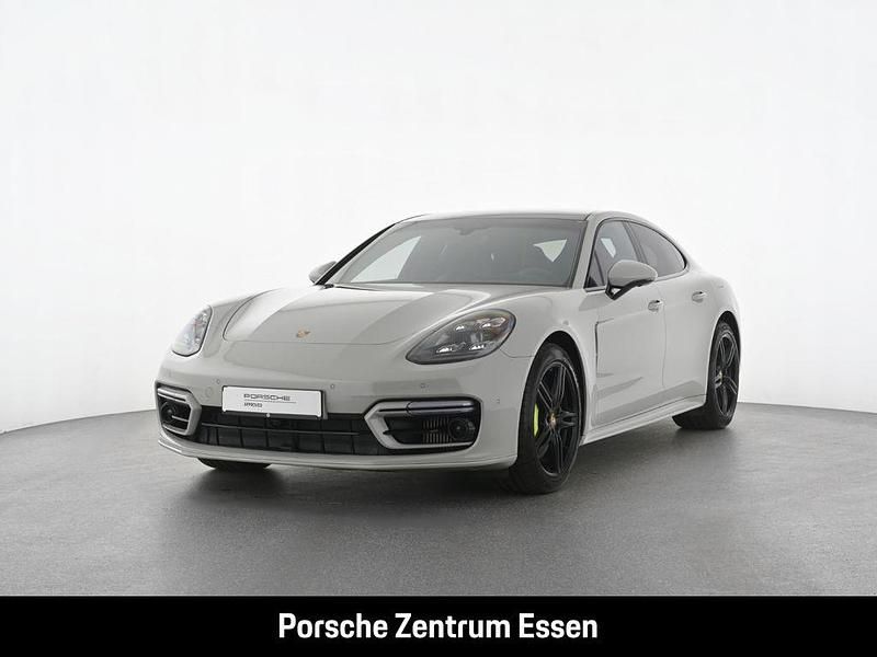 Kreide Gebraucht 2022 Porsche Panamera 4 Platinum Edition Limousine | 85.900 € (Fairer Preis) - Bild 1/4