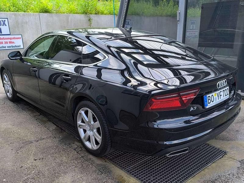 Gebraucht Audi A7 Sportback 218 PS (160 kW) 2016 Schwarz Kleinwagen