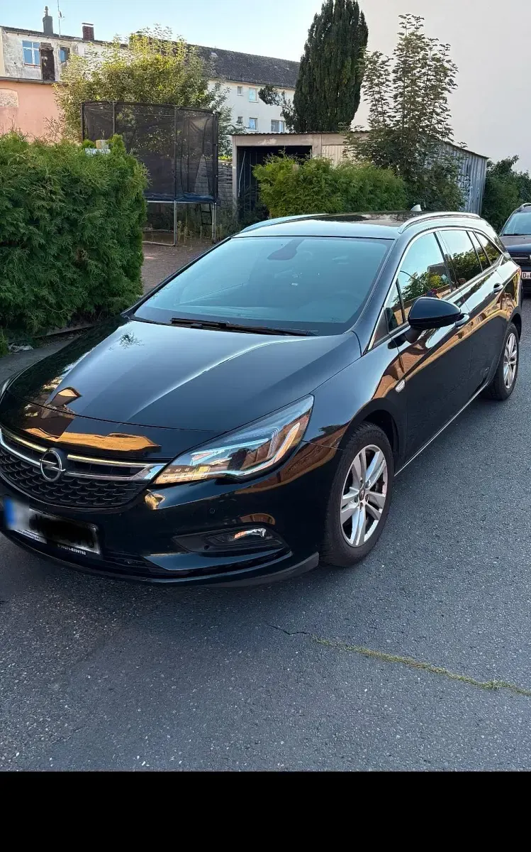 Gebraucht Opel Astra 2016 Schwarz Kombi