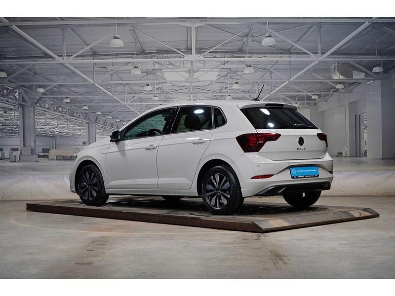 Używany VW Polo Move 110 KM (80 kW) 2024 Szary Hatchback