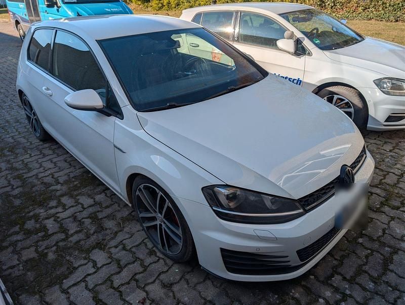 Gebraucht VW Golf VII GTD 184 PS (135 kW) 2015 Weiß Limousine