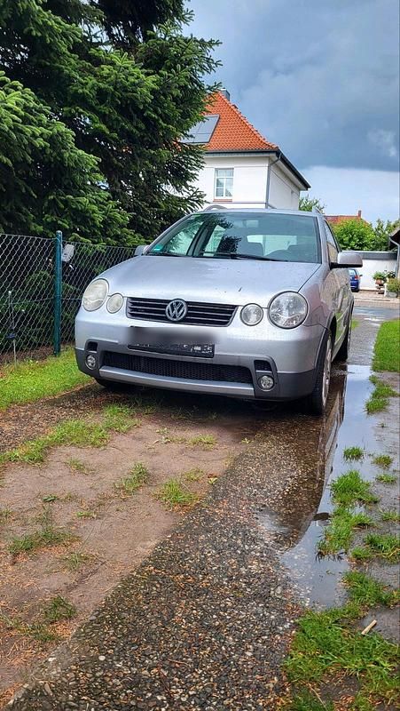 Grau Gebraucht 2005 VW Polo Cross Kleinwagen | 1.500 € (Superpreis) - Bild 1/4