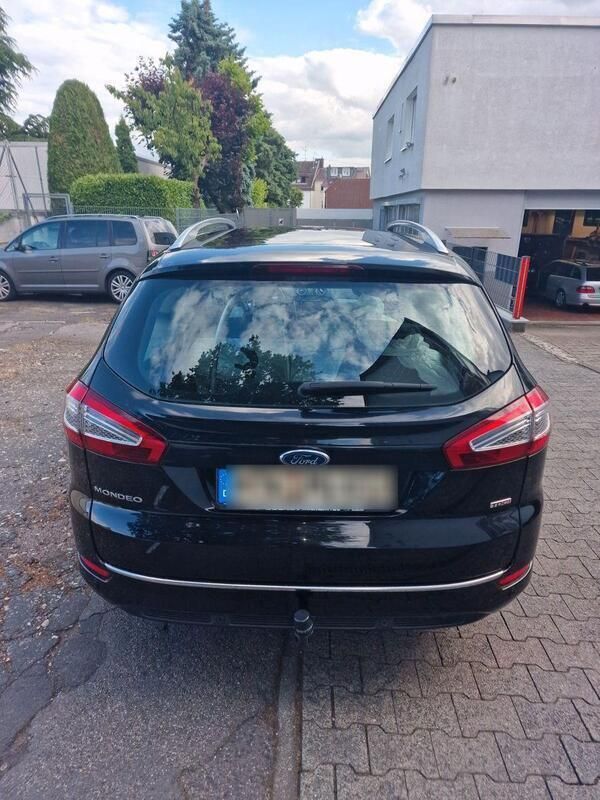 Schwarz Gebraucht 2011 Ford Mondeo Titanium S Kombi | 7.400 € (Fairer Preis) - Bild 1/4