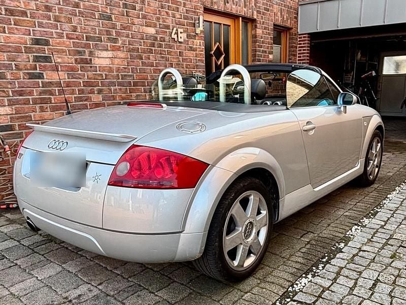 Gebraucht Audi TT Roadster 180 PS (132 kW) 2000 Silber Cabrio