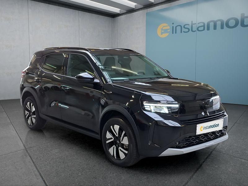 Neu Opel Frontera 145 PS (106 kW) 2026 Schwarz SUV