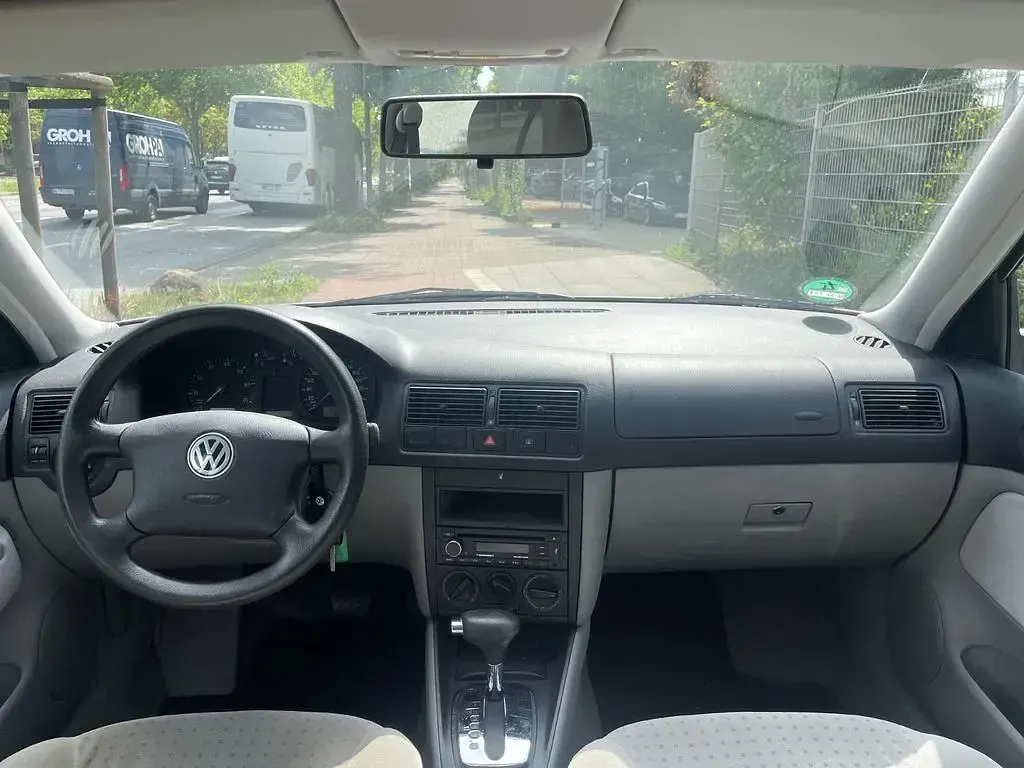 Gebraucht VW Golf III Comfortline 101 PS (74 kW) 1998 Silber Limousine