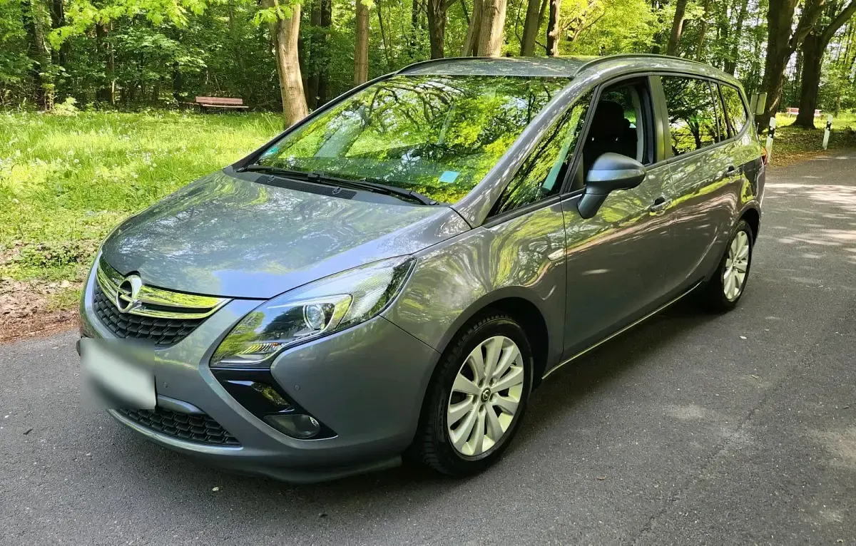 Gebraucht Opel Zafira 120 PS (88 kW) 2016 Van / Kleinbus