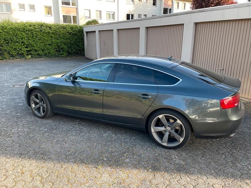 Gebraucht Audi A5 Sport 245 PS (180 kW) 2012 Grau Coupé