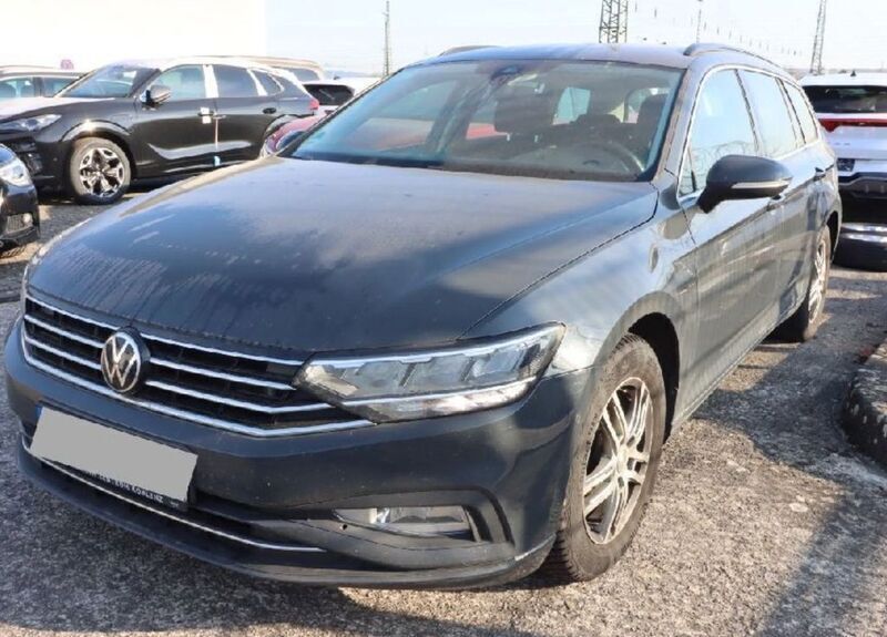 Grau Gebraucht 2021 VW Passat Business Kombi | 13.090 € (Guter Preis) - Bild 1/4