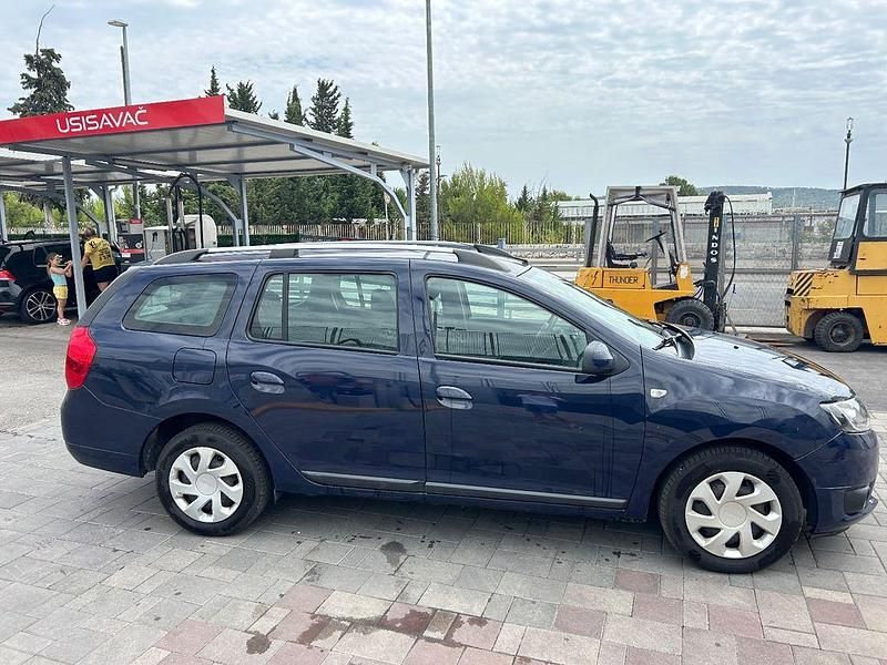 Gebraucht Dacia Logan MCV Comfort 90 PS (66 kW) 2016 Blau Limousine