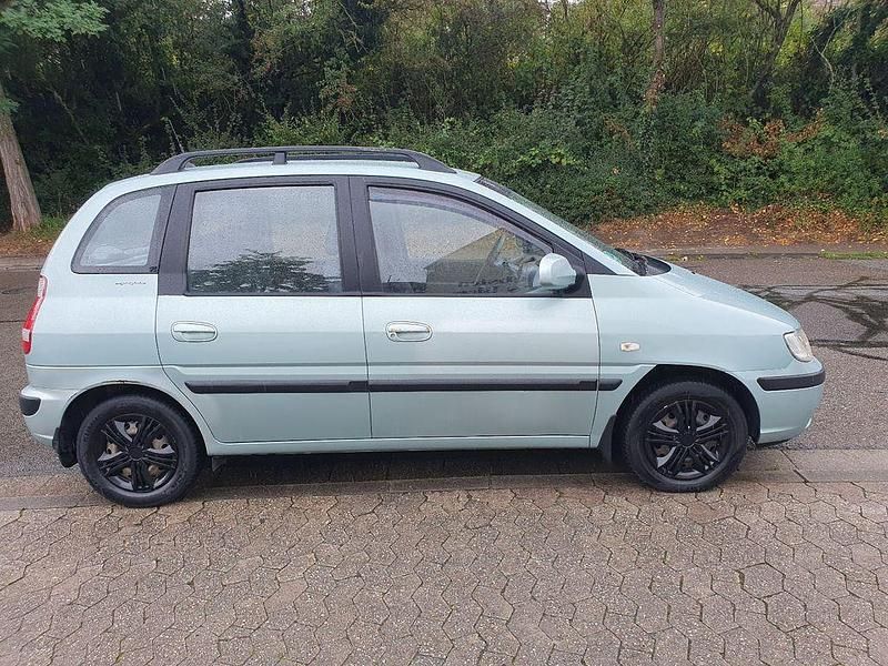 Gebraucht Hyundai Matrix GLS 103 PS (75 kW) 2006 Silber Van / Kleinbus