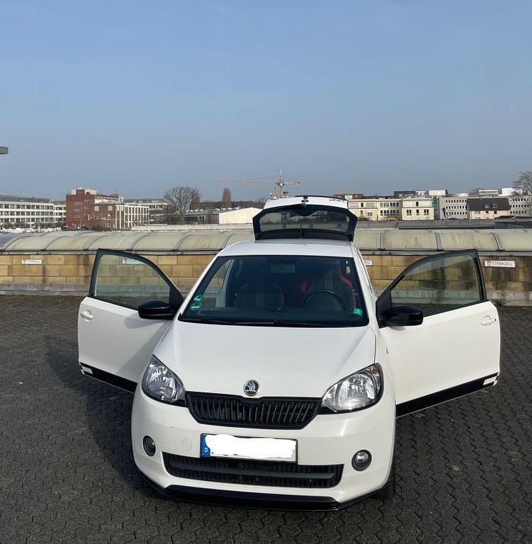 Gebraucht Skoda Citigo Monte Carlo 60 PS (44 kW) 2014 Weiß Kleinwagen