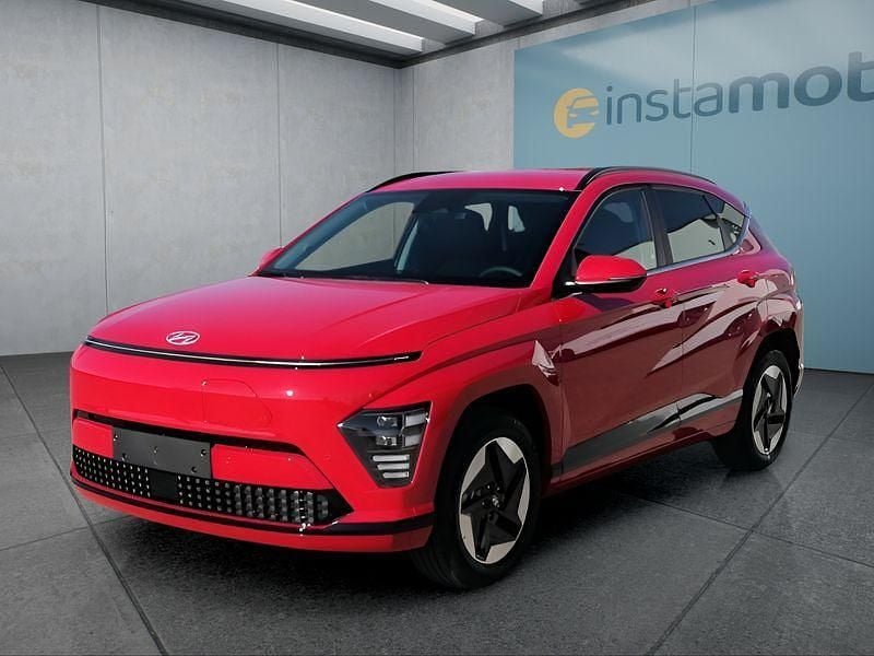 Rot Gebraucht 2025 Hyundai Kona Trend SUV | 34.699 € (Guter Preis) - Bild 1/4