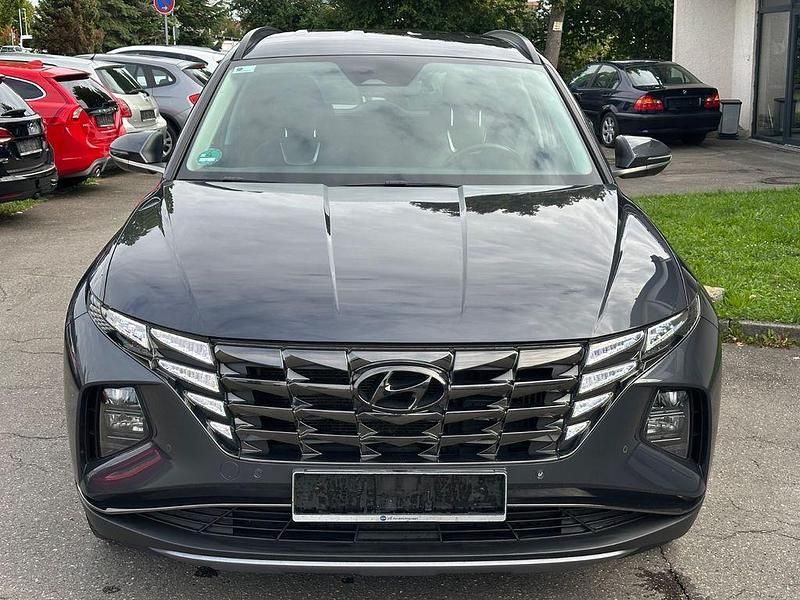 Grau Gebraucht 2021 Hyundai Tucson Blackline SUV | 17.990 € (Guter Preis) - Bild 1/4