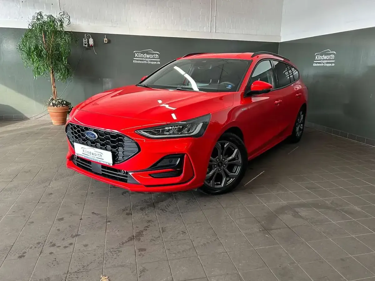 Usata Ford Focus ST-Line X 155 CV (114 kW) 2024 Rosso Berlina
