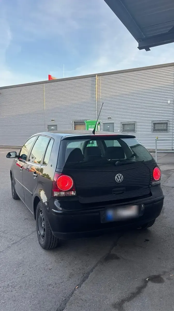 Gebraucht VW Polo 80 PS (58 kW) 2008 Schwarz Kleinwagen
