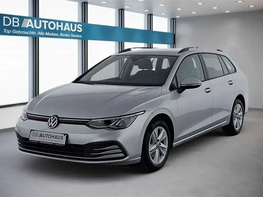 Gebraucht VW Golf VIII Life 110 PS (80 kW) 2022 Kombi