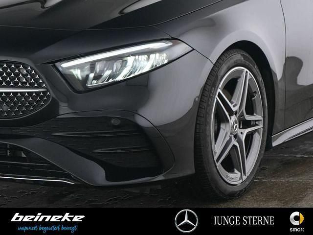 Gebraucht Mercedes A200 AMG 163 PS (119 kW) 2024 Lack kosmosschwarz Limousine