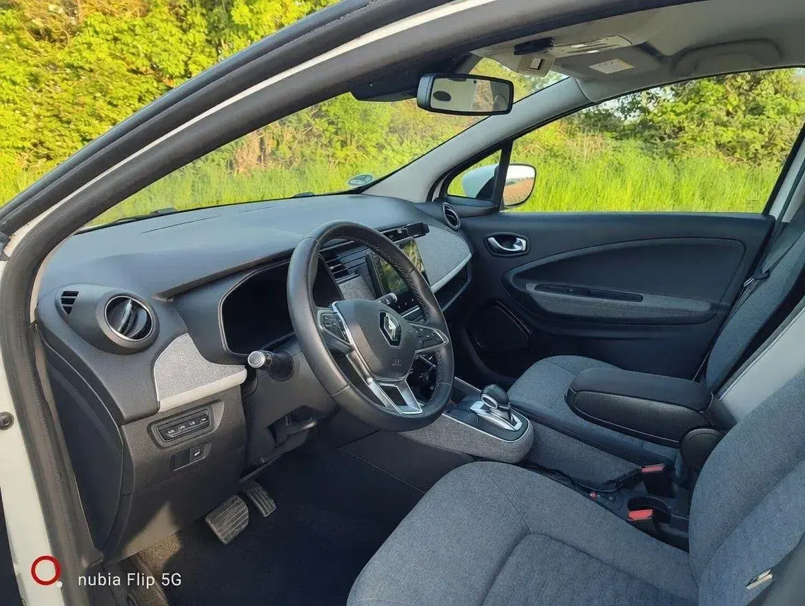 Gebraucht Renault Zoe Experience 100 kW (136 PS) 2020 Weiß Kleinwagen