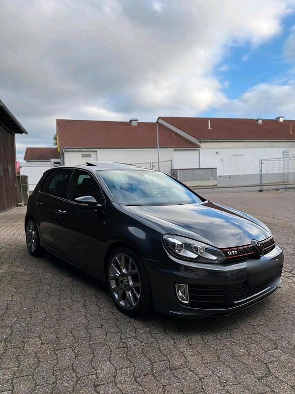 Gebraucht VW Golf VI Edition 302 PS (222 kW) 2012 Schwarz Kleinwagen