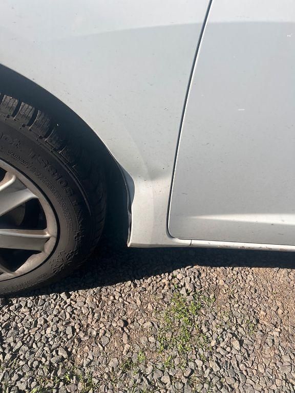 Gebraucht Honda Jazz Comfort 88 PS (64 kW) 2012 Weiß Kleinwagen