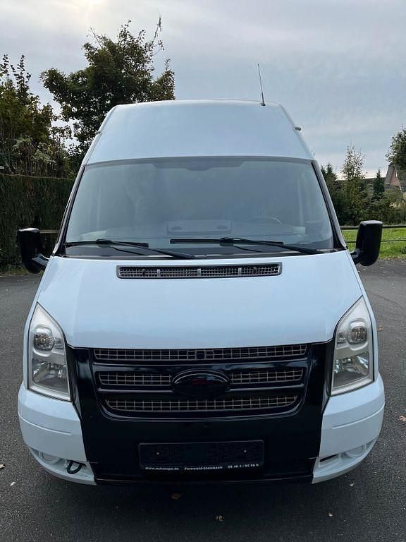 Weiß Gebraucht 2012 Ford Transit Van / Kleinbus | 21.800 € - Bild 1/4