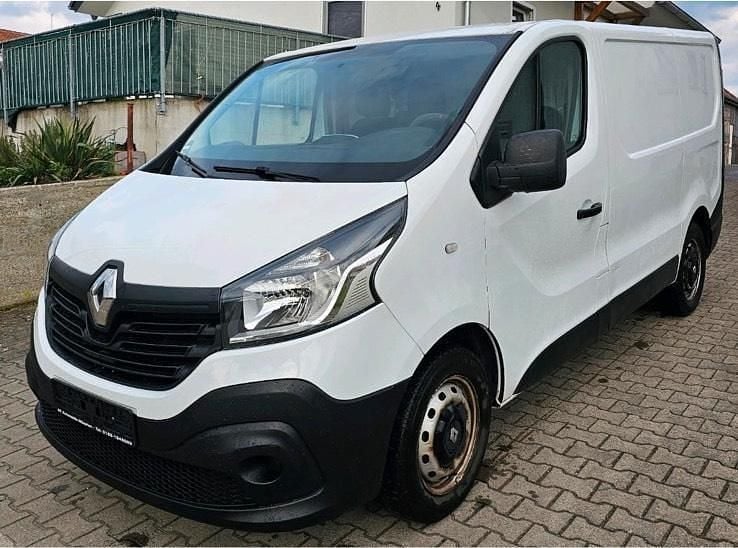 Gebraucht Renault Traffic 95 PS (69 kW) 2017 Weiß Van
