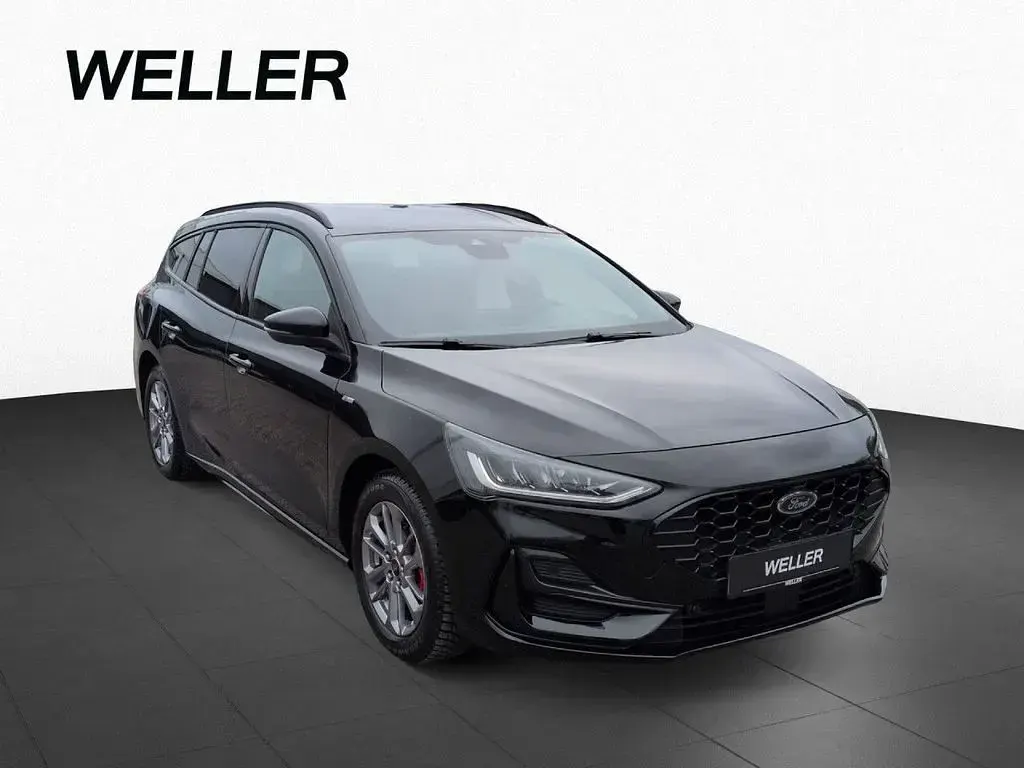 Gebraucht Ford Focus ST-Line 125 PS (91 kW) 2023 Agate black metallic (schwarz) Limousine