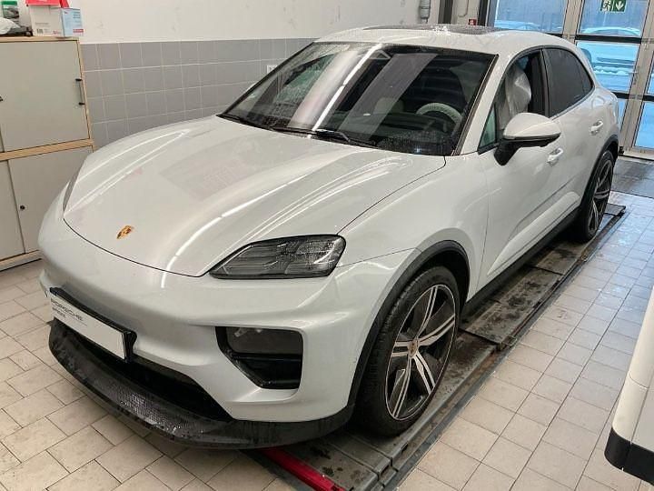 Gebraucht Porsche Macan 300 kW (408 PS) 2024 Grau SUV