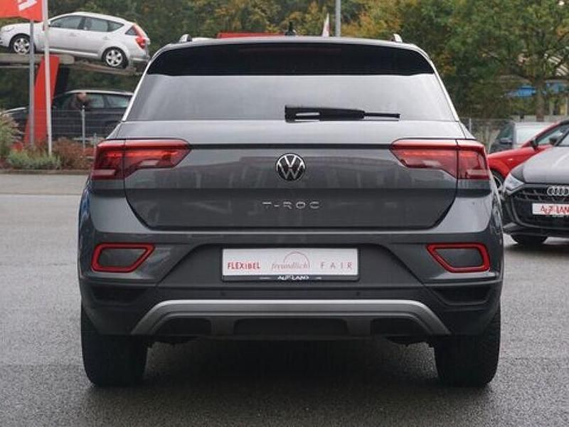 Gebraucht VW T-Roc Move 150 PS (110 kW) 2023 Grau SUV