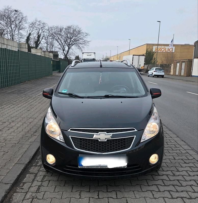Schwarz Gebraucht 2011 Chevrolet Spark Kleinwagen | 1.700 € (Guter Preis) - Bild 1/4