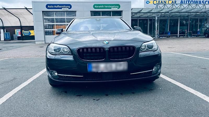 Gebraucht BMW 525 218 PS (160 kW) 2013 Grau Limousine