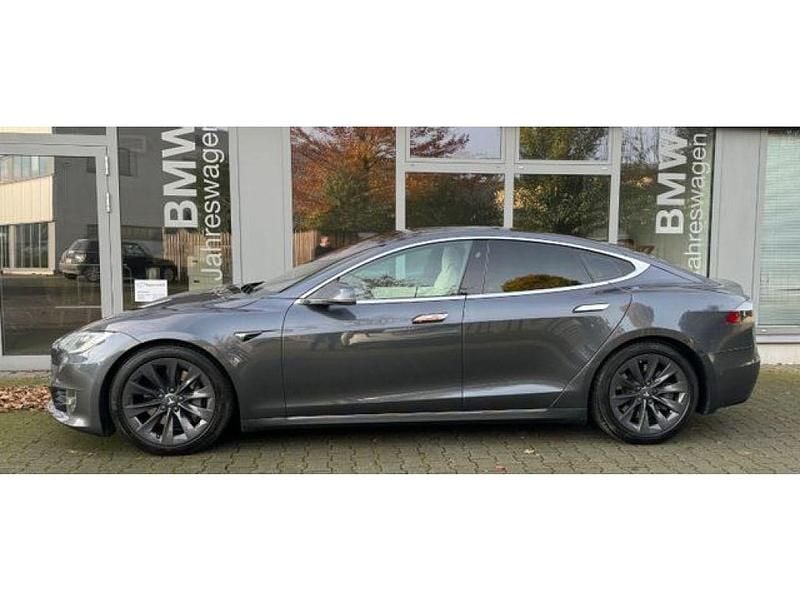 Gebraucht Tesla Model S 386 kW (525 PS) 2018 Midnight silver (metallic) Kleinwagen