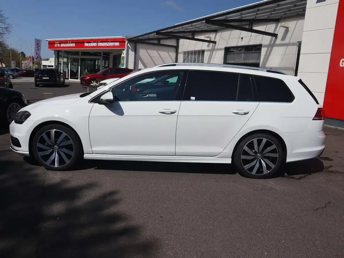 Gebraucht VW Golf VII R-line 150 PS (110 kW) 2016 Weiß Kombi