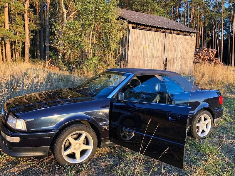 Gebraucht Audi Cabriolet 150 PS (110 kW) 1990 Blau Cabrio